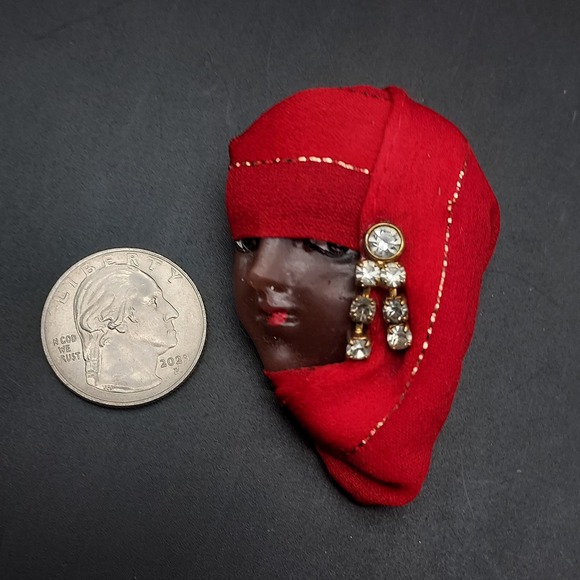 Lady Face Head Brooch Artisan Handcrafted Linda Rosshirt - Picture 3 of 6